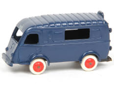 C.I.J. (FRANCE) (1)