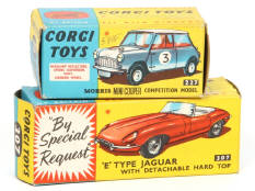 CORGI TOYS (GB) (2)