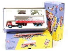 CORGI TOYS (GB) (2)