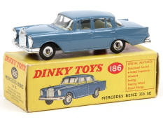 DINKY TOYS (GB) (1)