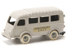 C.I.J. (FRANCE) (1)