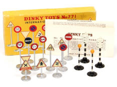 DINKY TOYS (GB) (1)