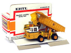 ERTL (USA) (1)