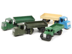DINKY TOYS (GB) (4)