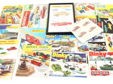 DINKY TOYS (18)