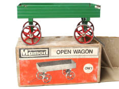 MAMOD (GB) (1)