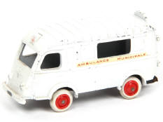 C.I.J. (FRANCE) (1)