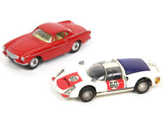 CORGI TOYS (GB) (2)