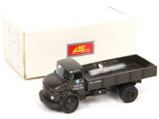 MC MODEL (ARGENTINE) (1)