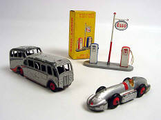 DINKY TOYS (3)