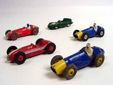 DINKY TOYS (GB) (5)