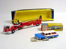 CORGI TOYS (GB) (2)