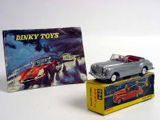 DINKY TOYS GB & NICKYTOYS (2)