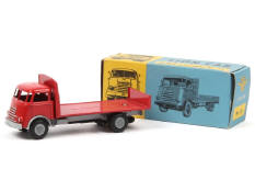 LION-CAR (PAYS-BAS) (1)