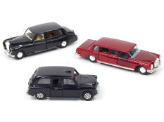 DINKY TOYS (GB) (3)