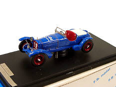 FB MODEL (ITALY) (1)