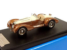 FB MODEL (ITALY) (1)