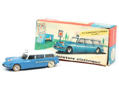 C.I.J. (FRANCE) (1)