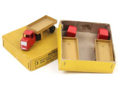 DINKY TOYS (GB) (4)