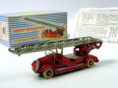 DINKY TOYS FRANCE (1)