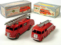 DINKY TOYS (2)