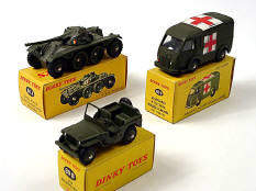 DINKY TOYS (FRANCE) (3)