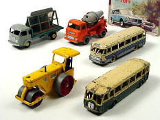 DINKY TOYS (6)
