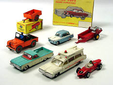 DINKY TOYS (8)