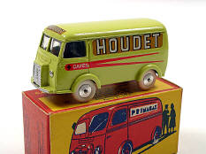 QUIRALU (FRANCE) (1)