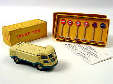 DINKY TOYS FRANCE (2)