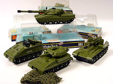 DINKY TOYS (GB) (4)
