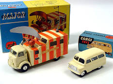 CORGI TOYS (GB) (2)