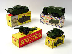DINKY TOYS (GB) (4)