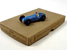 DINKY TOYS (FRANCE) (2)