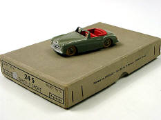 DINKY TOYS (FRANCE) (2)