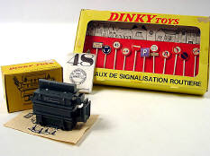DINKY TOYS FRANCE (2)