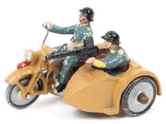 QUIRALU (FRANCE) (1)