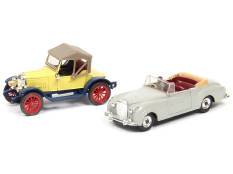 DINKY TOYS (GB) (2)
