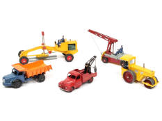 DINKY TOYS (FRANCE) (5)