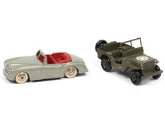 DINKY TOYS (FRANCE) (2)