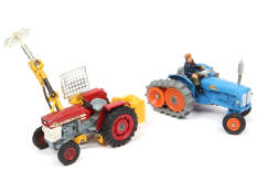 CORGI TOYS (GB) (2)