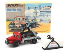 DINKY TOYS (FRANCE) (1)
