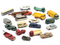 DINKY TOYS (19)