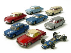 DINKY TOYS (FRANCE) (8)