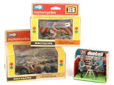 BRITAINS (GB) (3)
