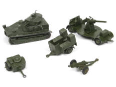 DINKY TOYS (GB) (5)