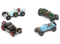 DIVERS (4)