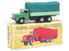 QUIRALU (FRANCE) (1)