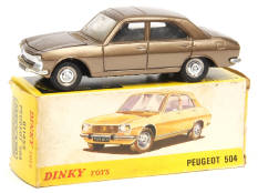 DINKY TOYS (FRANCE) (1)