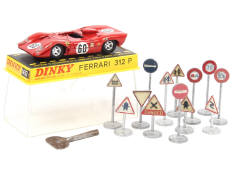 DINKY TOYS (FRANCE) (1)